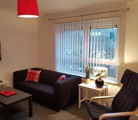 Bathgate Contractor And Business Apartment
